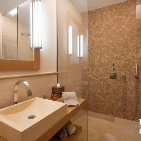 Superbe De Standing Daire *