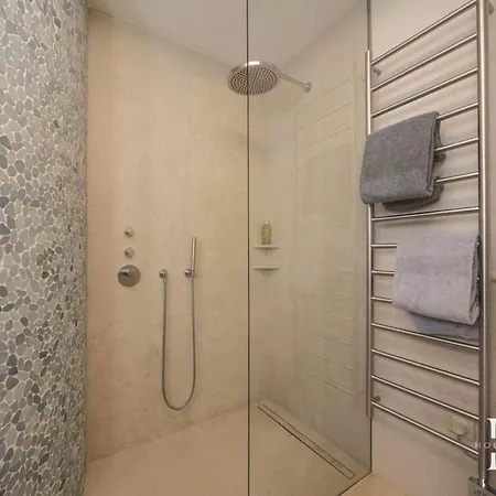 Superbe De Standing Daire